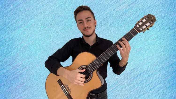 Klasik Gitar Eğitimi Seti - Akın Mutlu
